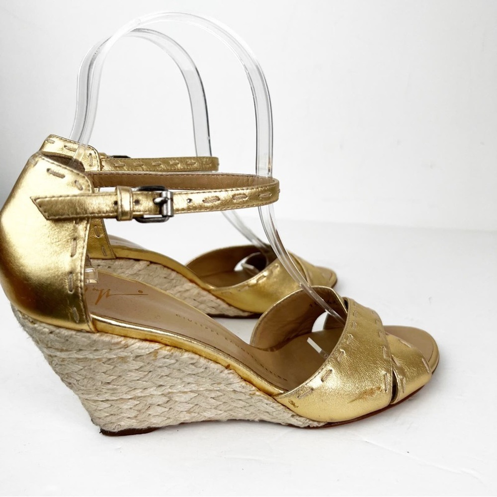 SZ 38 Giuseppe Zanotti Gold Sandal Wedges - Picture 3 of 7